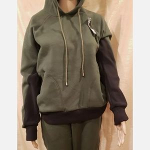 Warm Jogger Track Suit With Fur Lining Size S/M